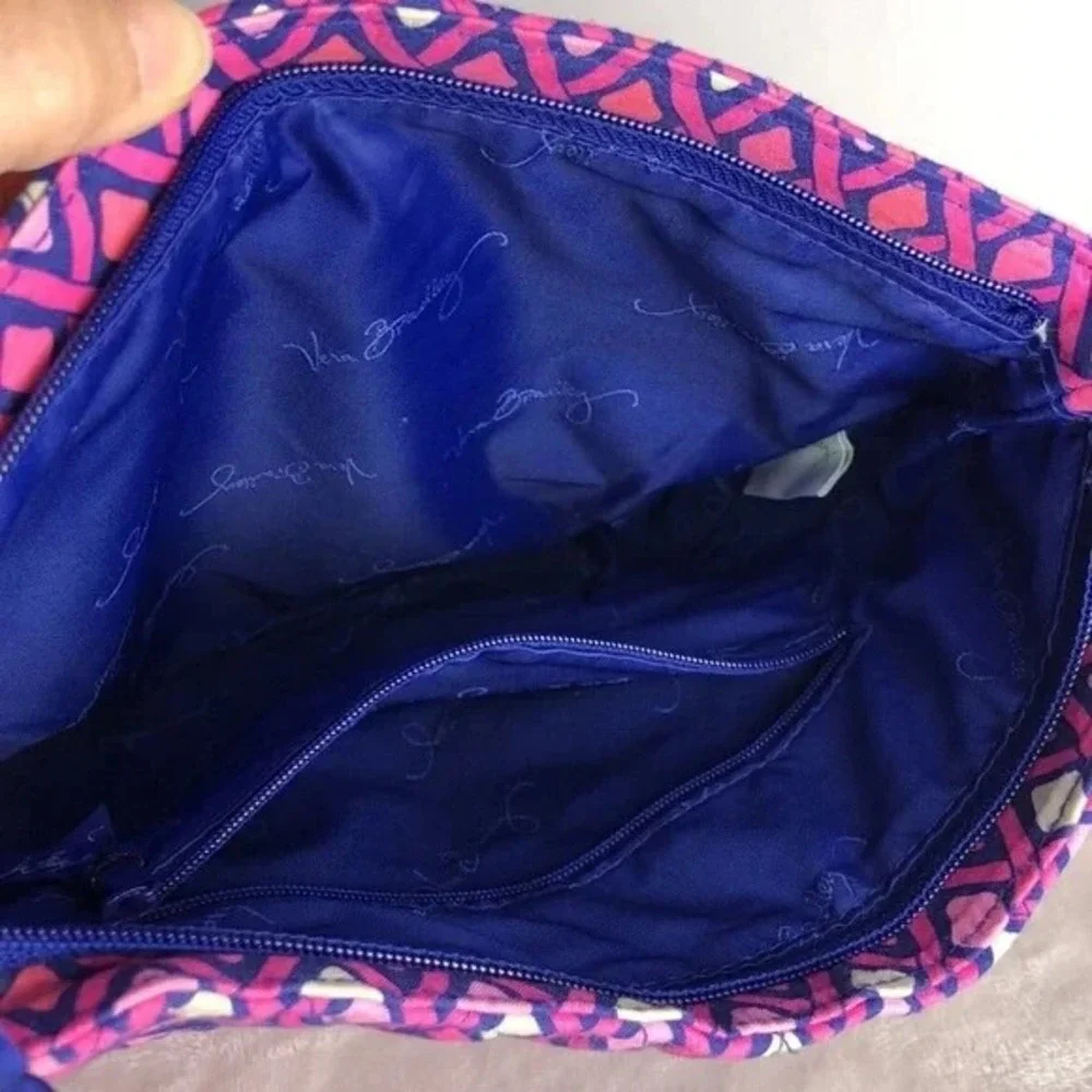 VERA BRADLEY Katalina Pink‎ Triple Zip Crossbody Shoulder Bag Purse Quilted